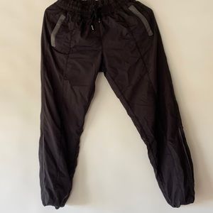Black Lululemon joggers